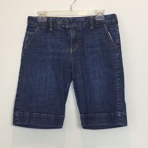 GAP Jean shorts size 6